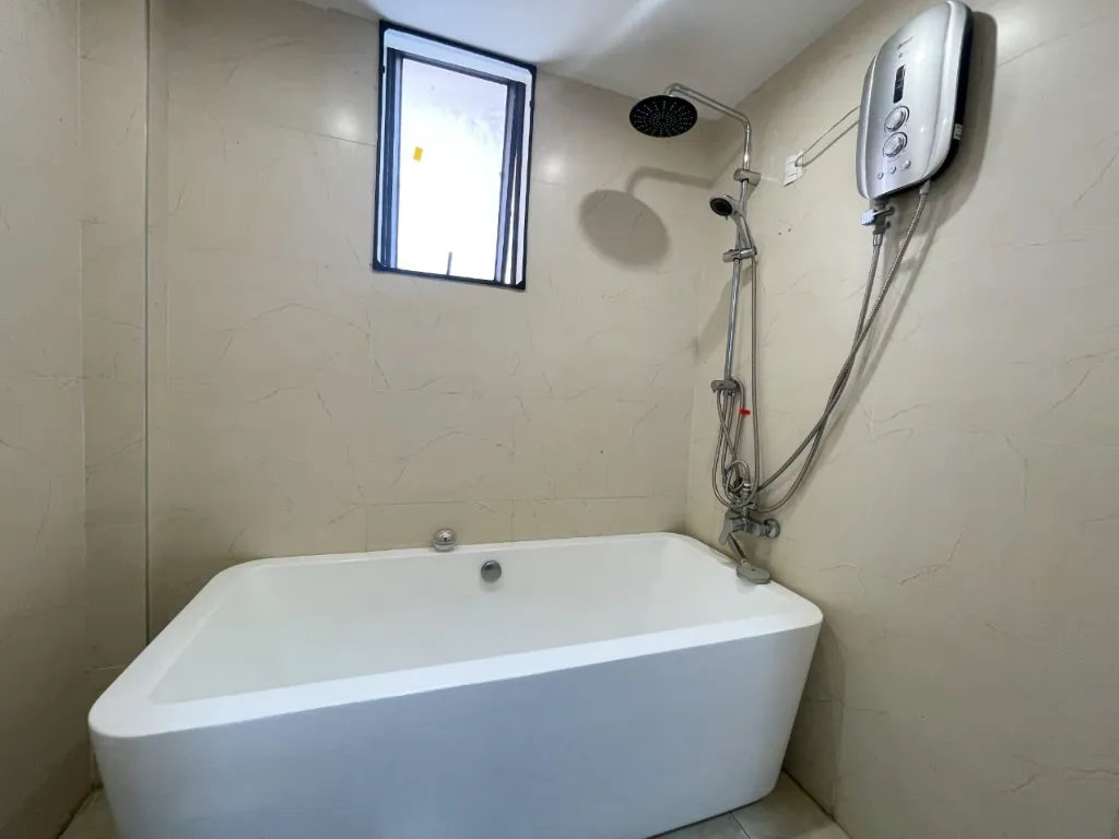 WhatsApp Image 2025-12-18 at 1.07.47 PM (2).webp