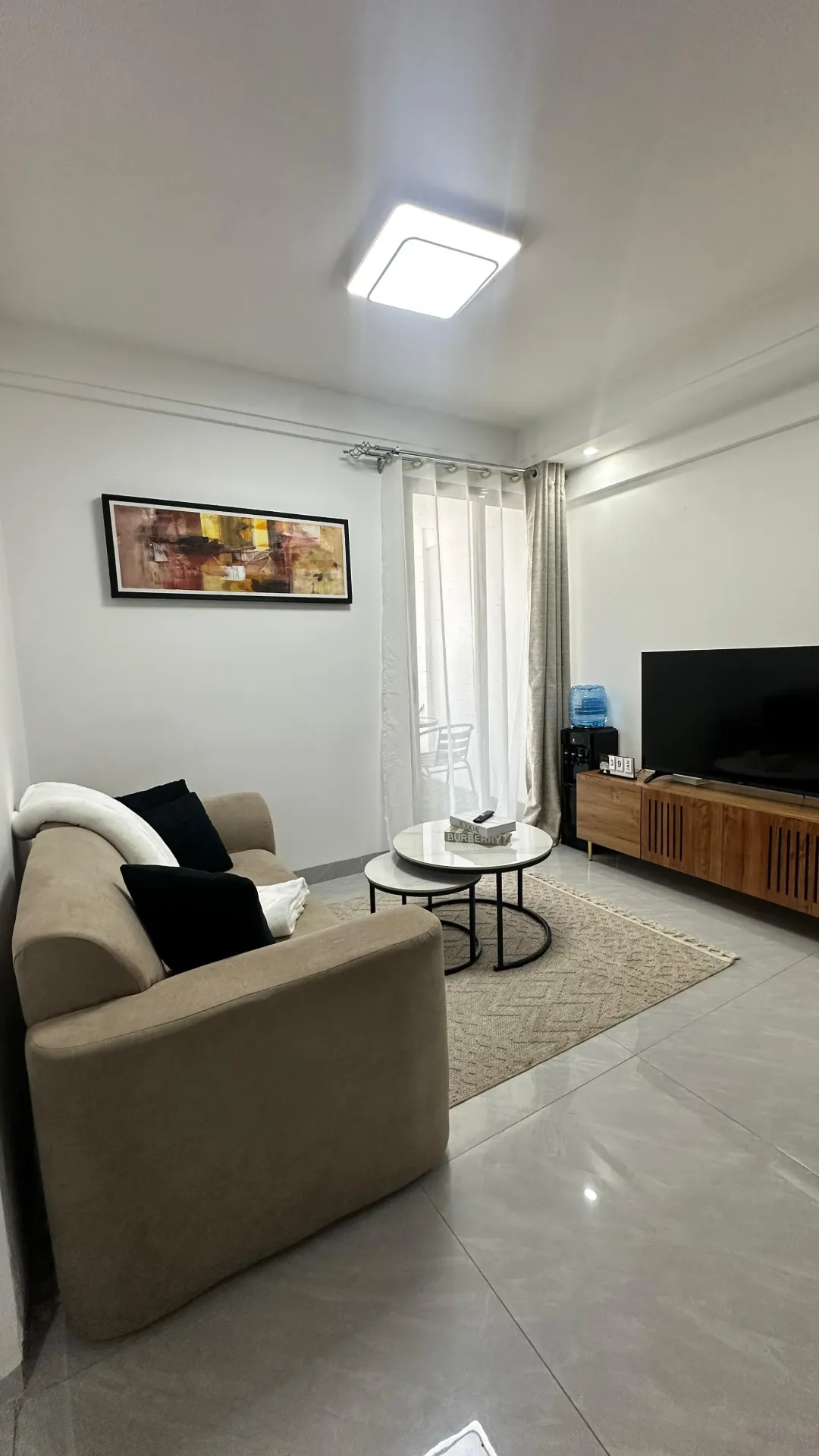 EXECUTIVE-APARTMENTS 3