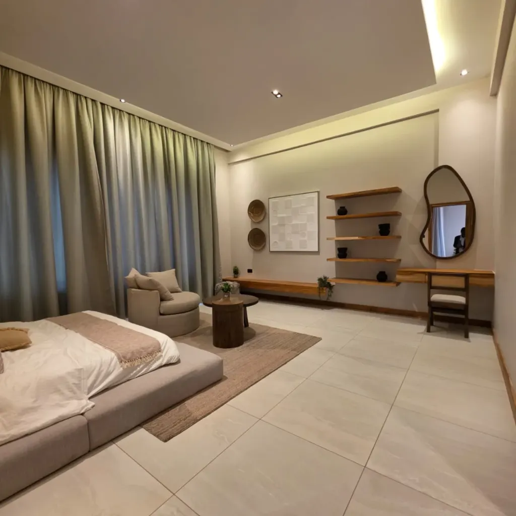 URBAN: LAVINGTON